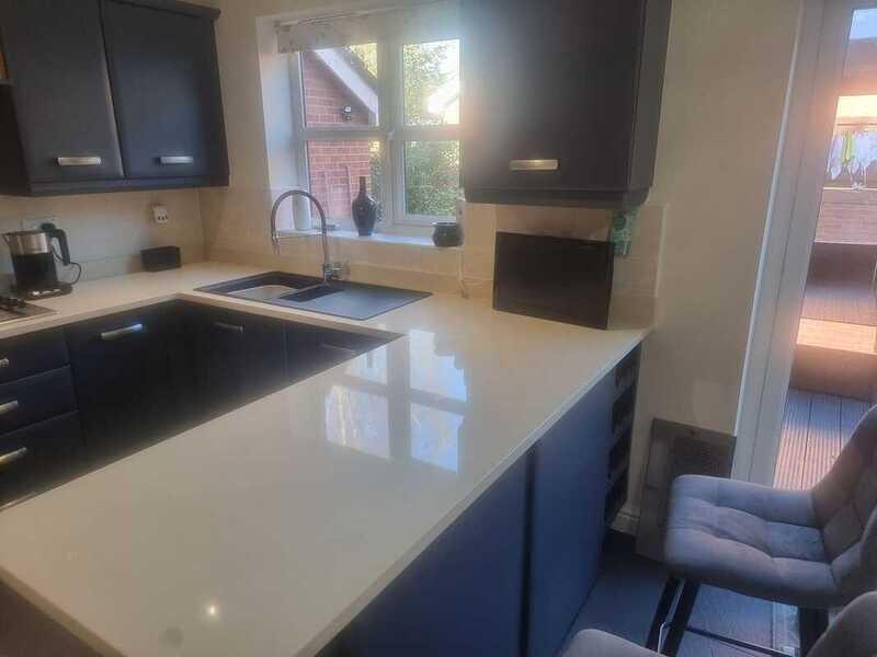 Quartz kitchen worktop installed in a Nottingham kitchen